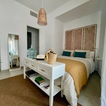 Eva Recommends Frente Al Mar 加的斯